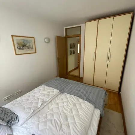 Apartment Rena - Free Parking Sarajevo Exterior photo